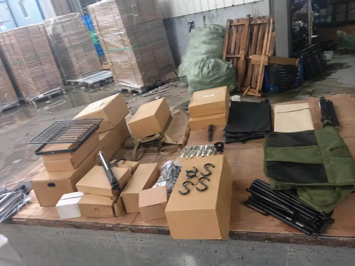 Mixed ecommerce product samples checked before China warehouse consolidation